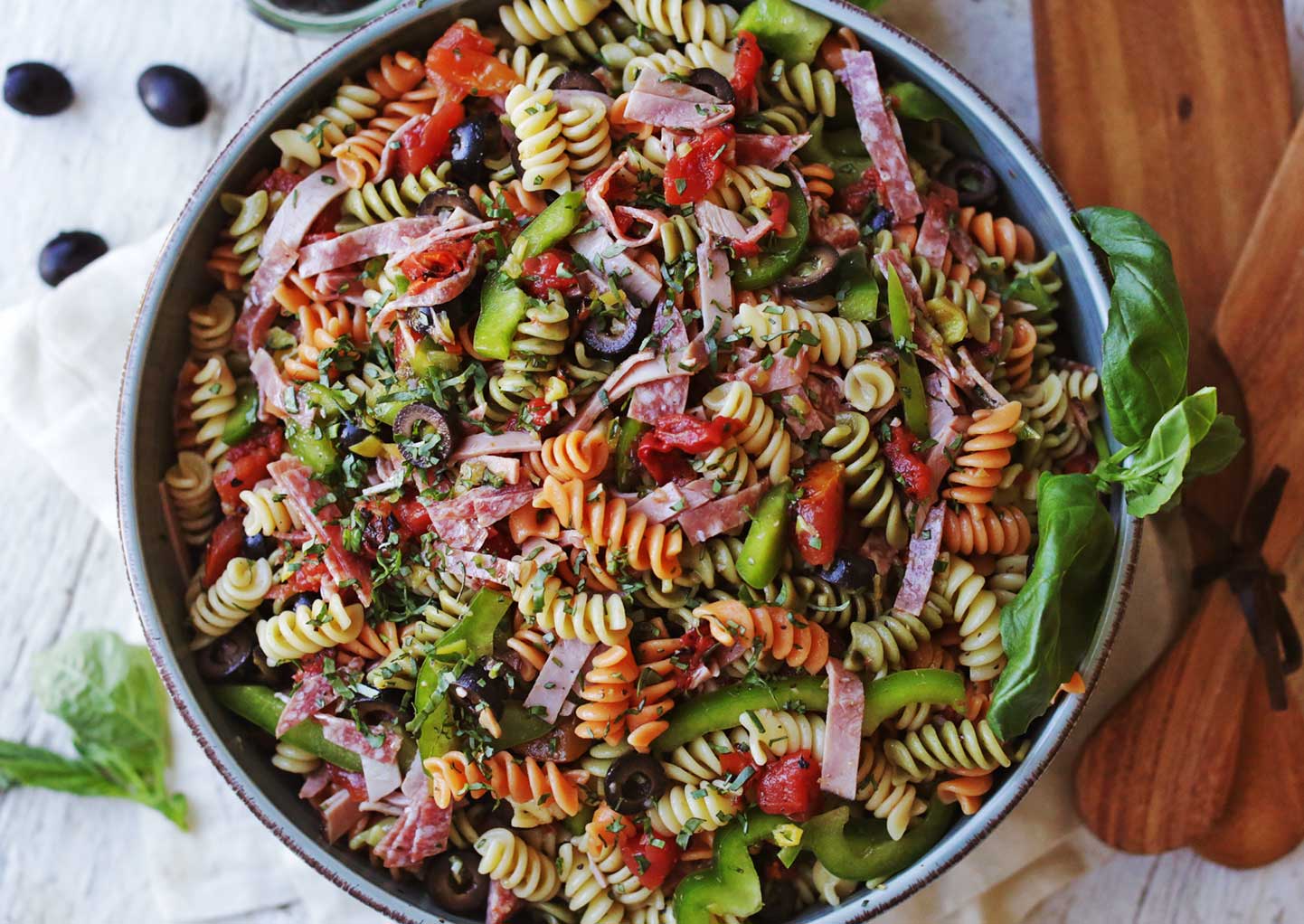 MEDITERRANEAN PASTA SALAD - Pantry Planner